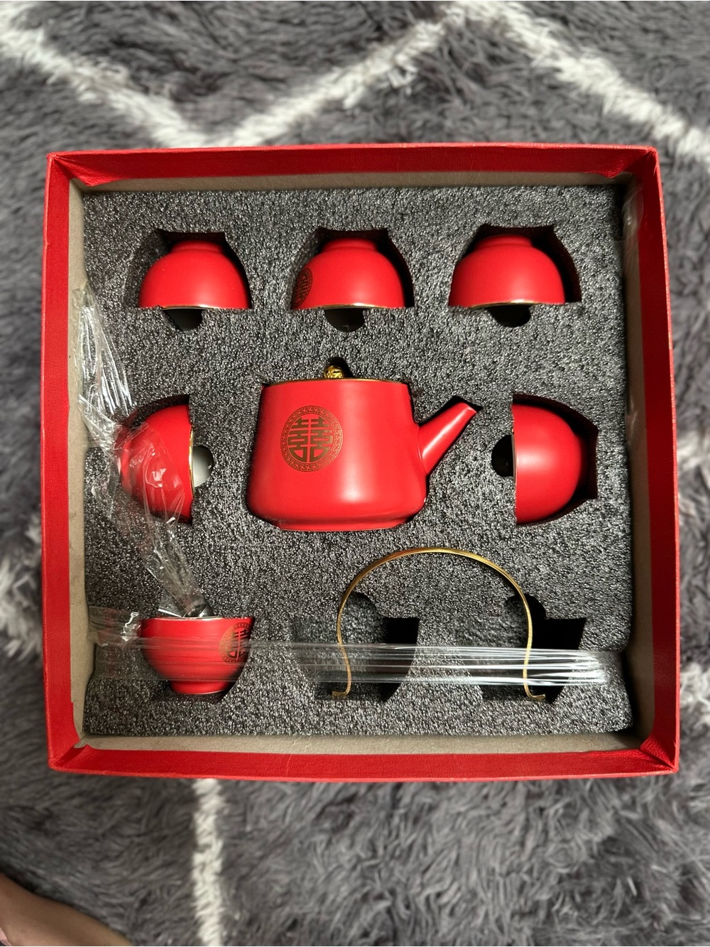 Red Ceramic Tea Set - 6-Piece Traditional Style